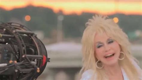Dolly Parton's Impact on Women in the Music Industry